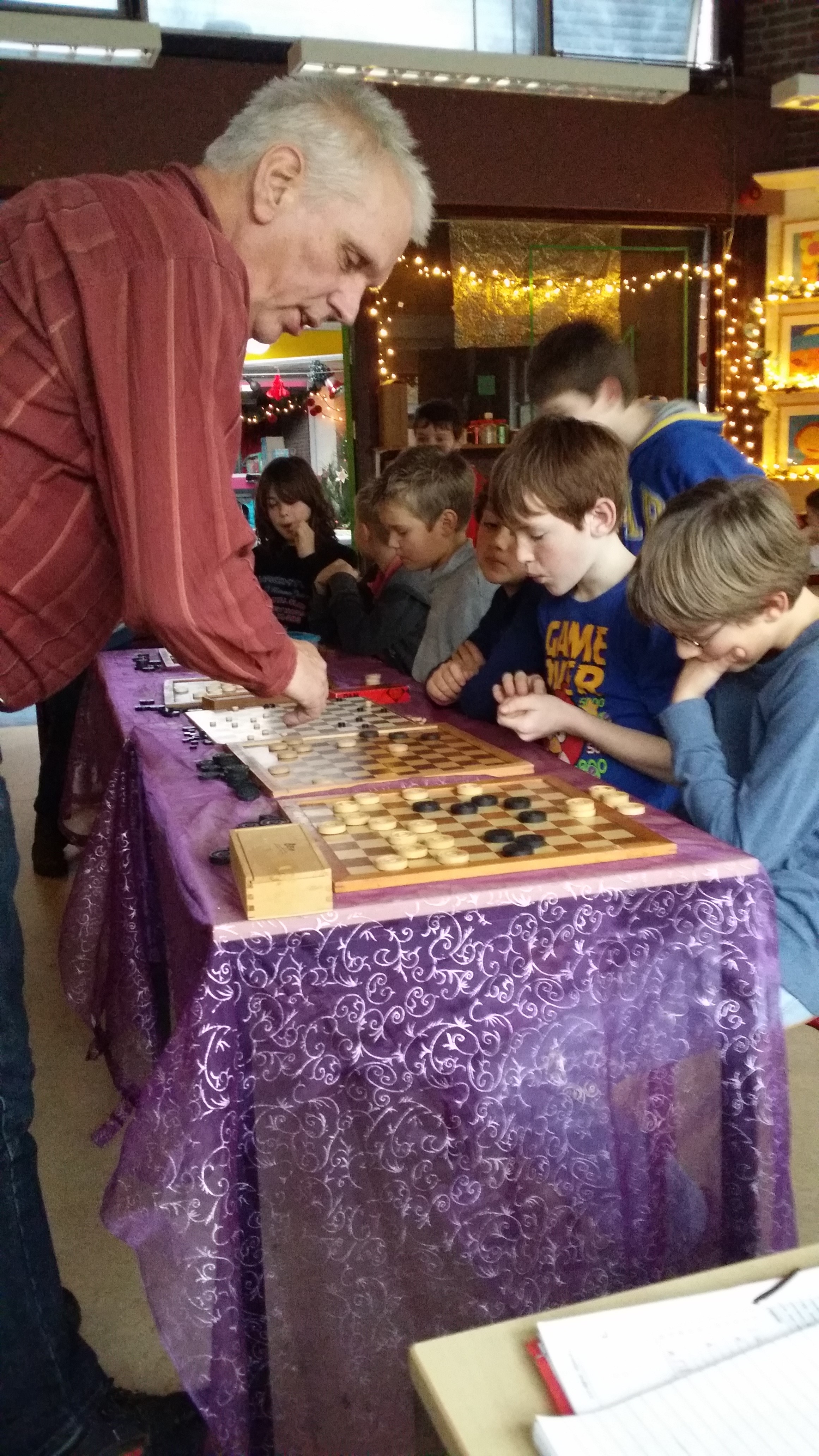 Ben damt simultaan tegen groep 7