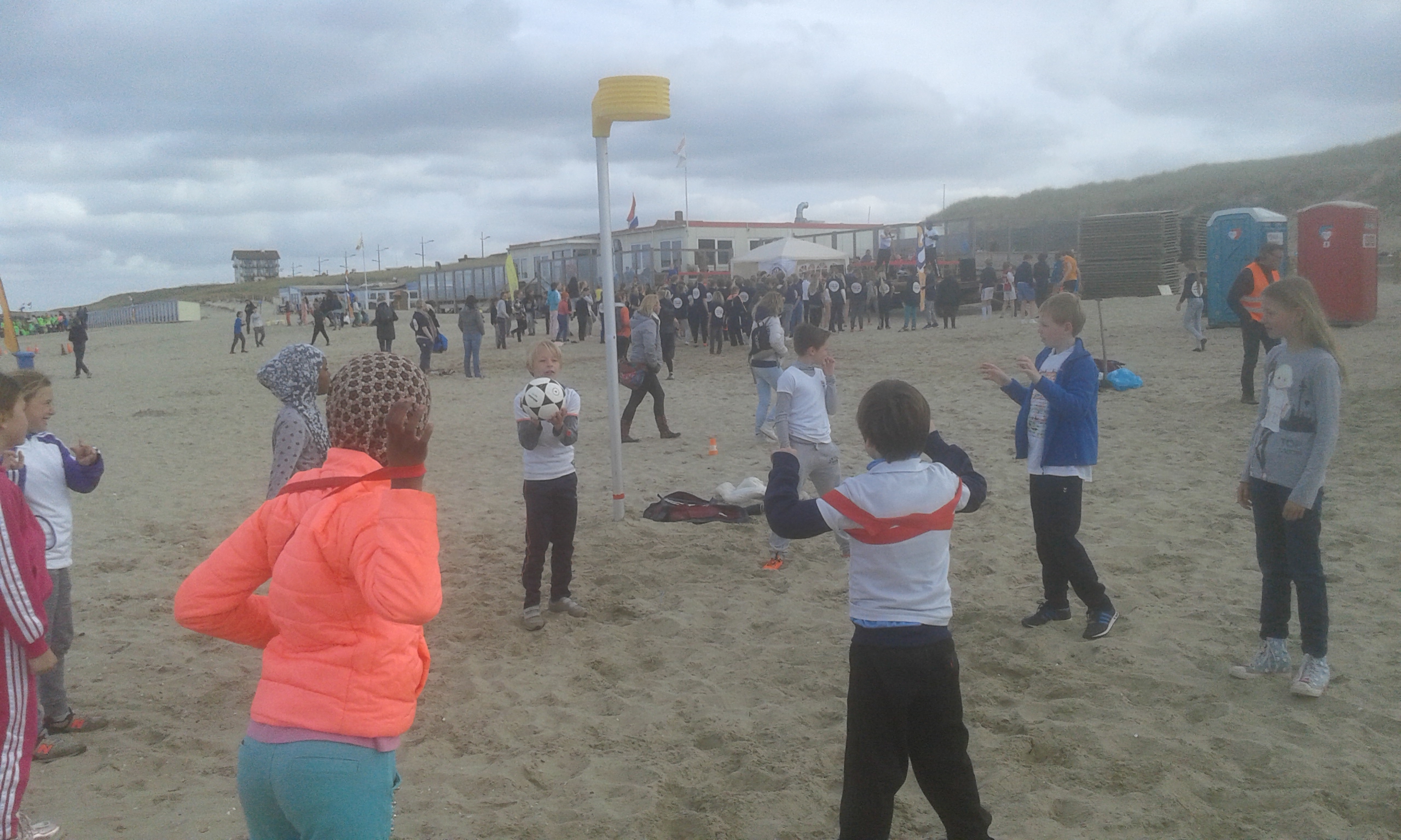 koningsspelen op het strand
